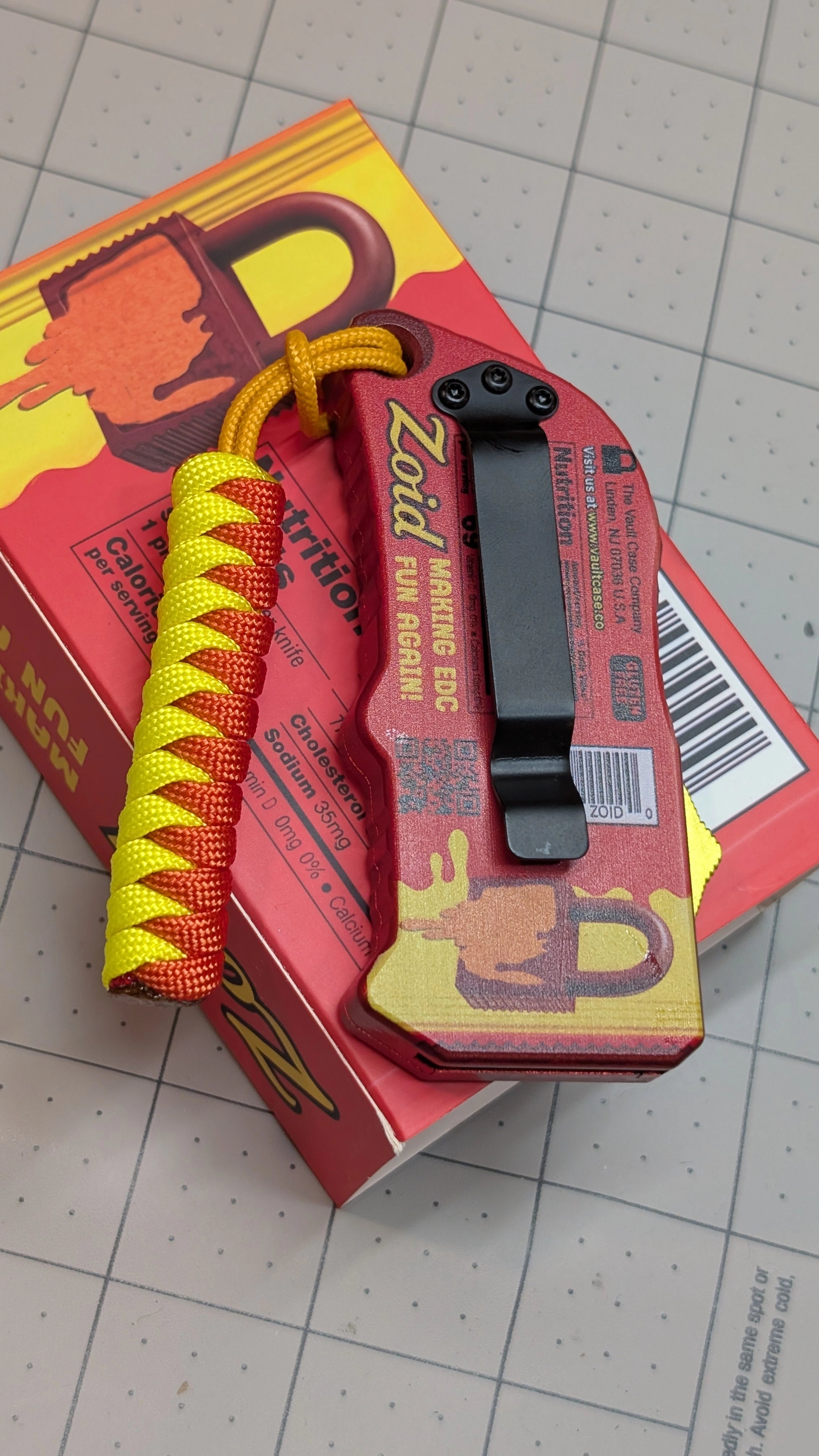 Candy Paracord by Frozen State Cords