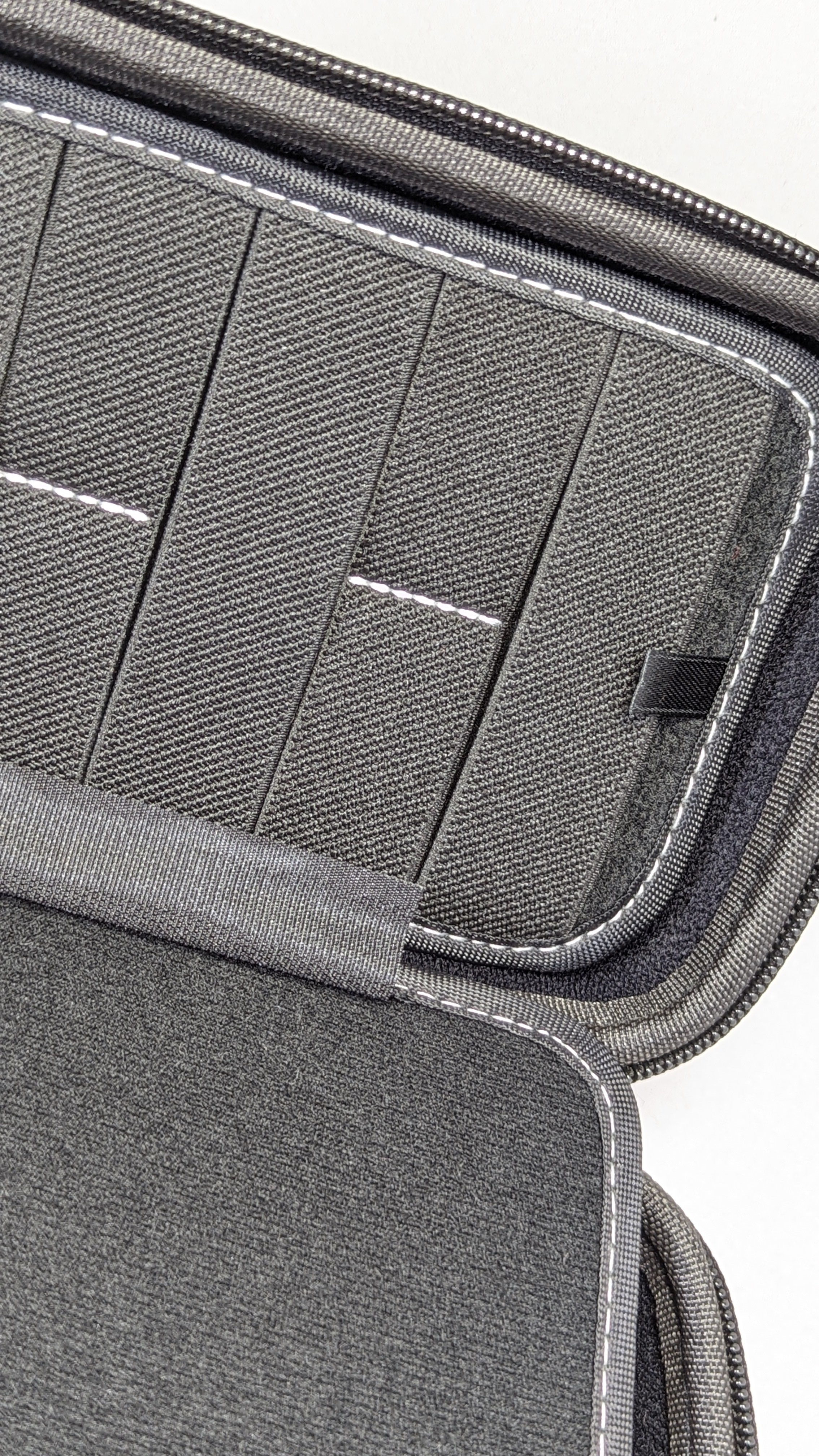 Vault NANO (Mini Case)