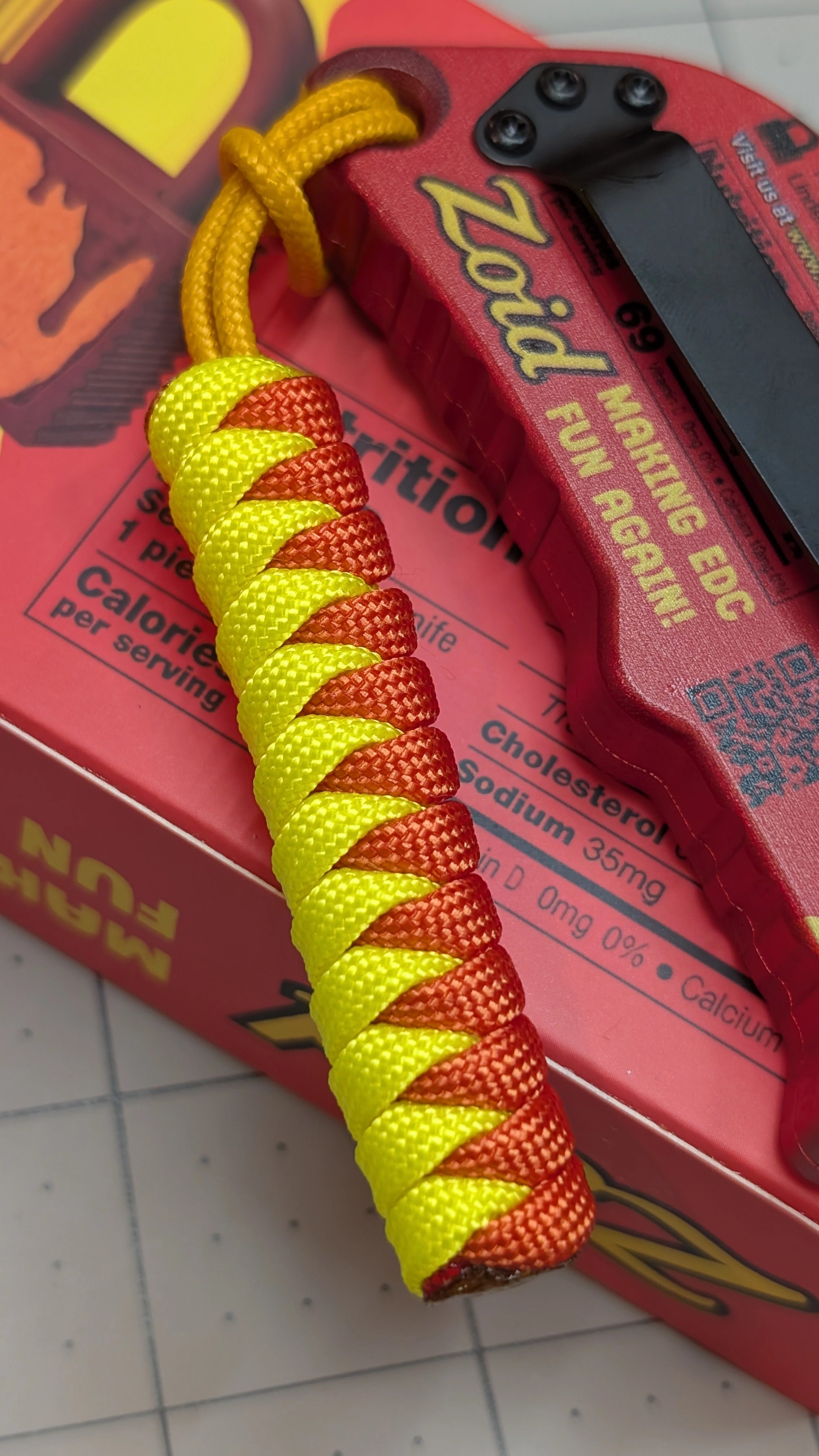 Candy Paracord by Frozen State Cords