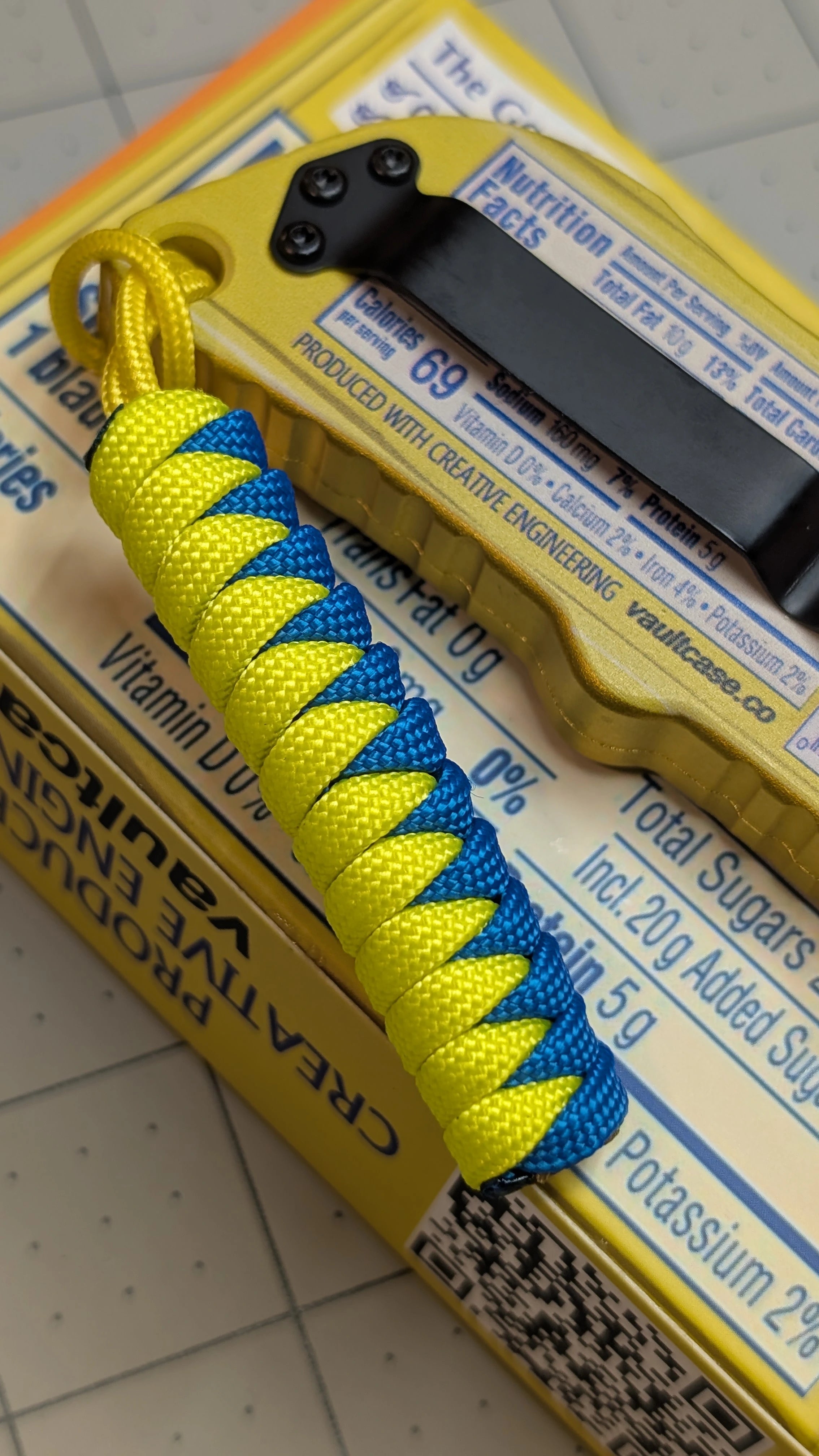 Candy Paracord by Frozen State Cords